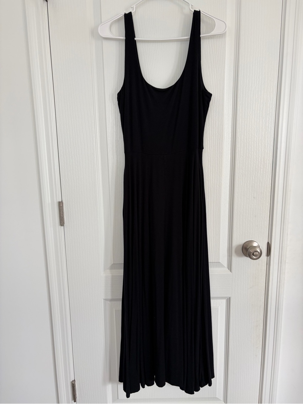 Market & Spruce Black Scoop Neck Maxi Dress